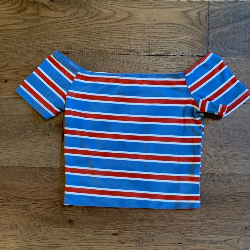 SHEIN Off-the-shoulder Top